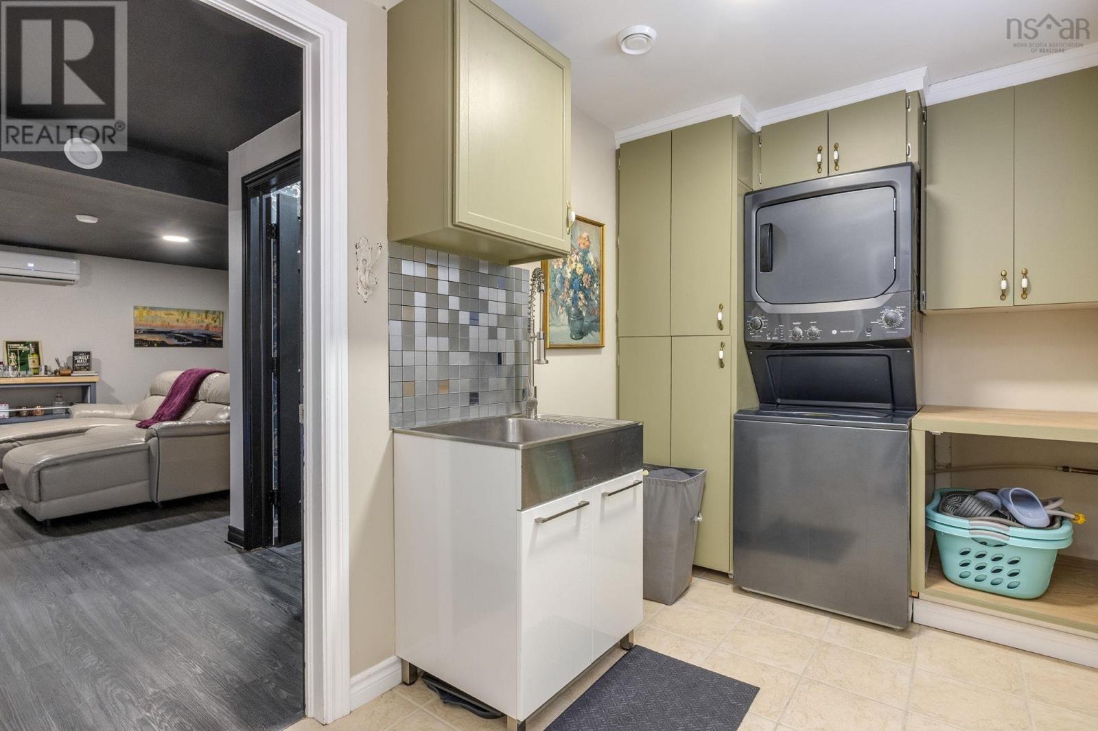 152B Orchard Street W - 31