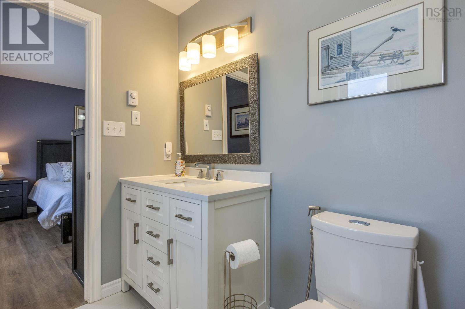 152B Orchard Street W - 20