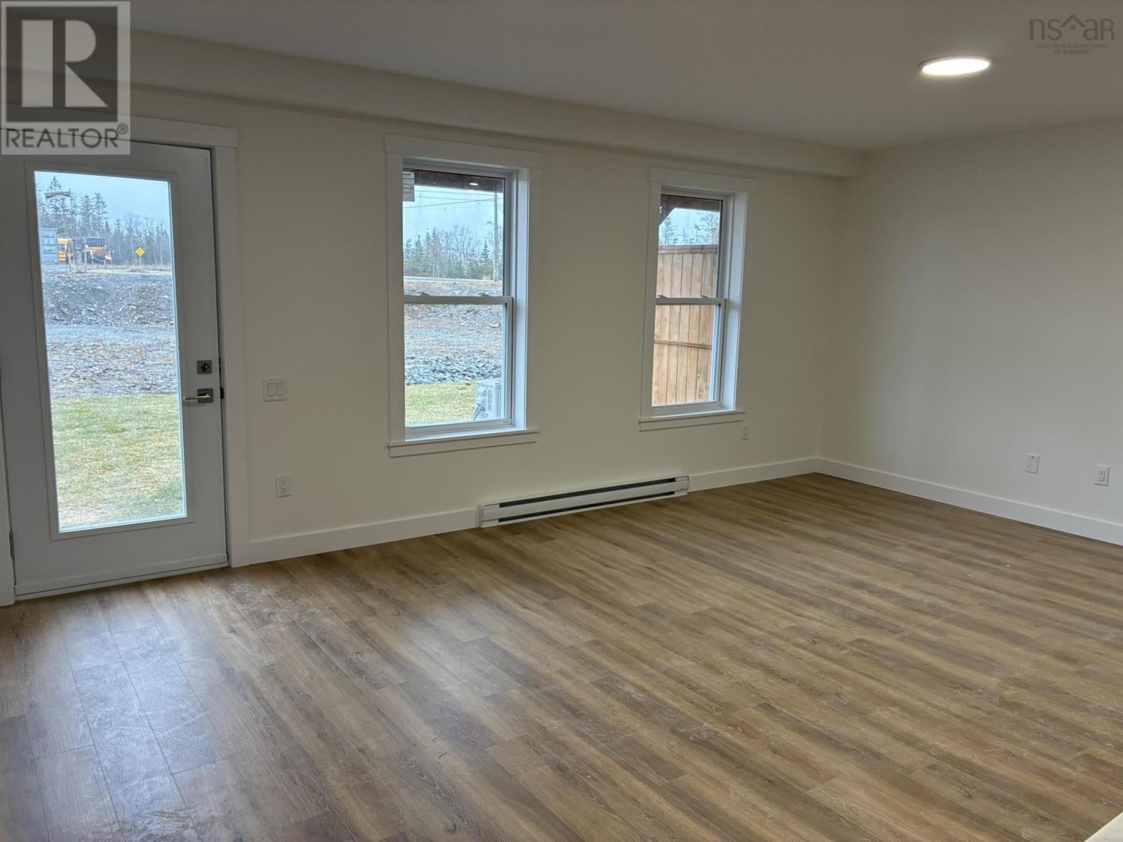 44 BERM STREET - 21