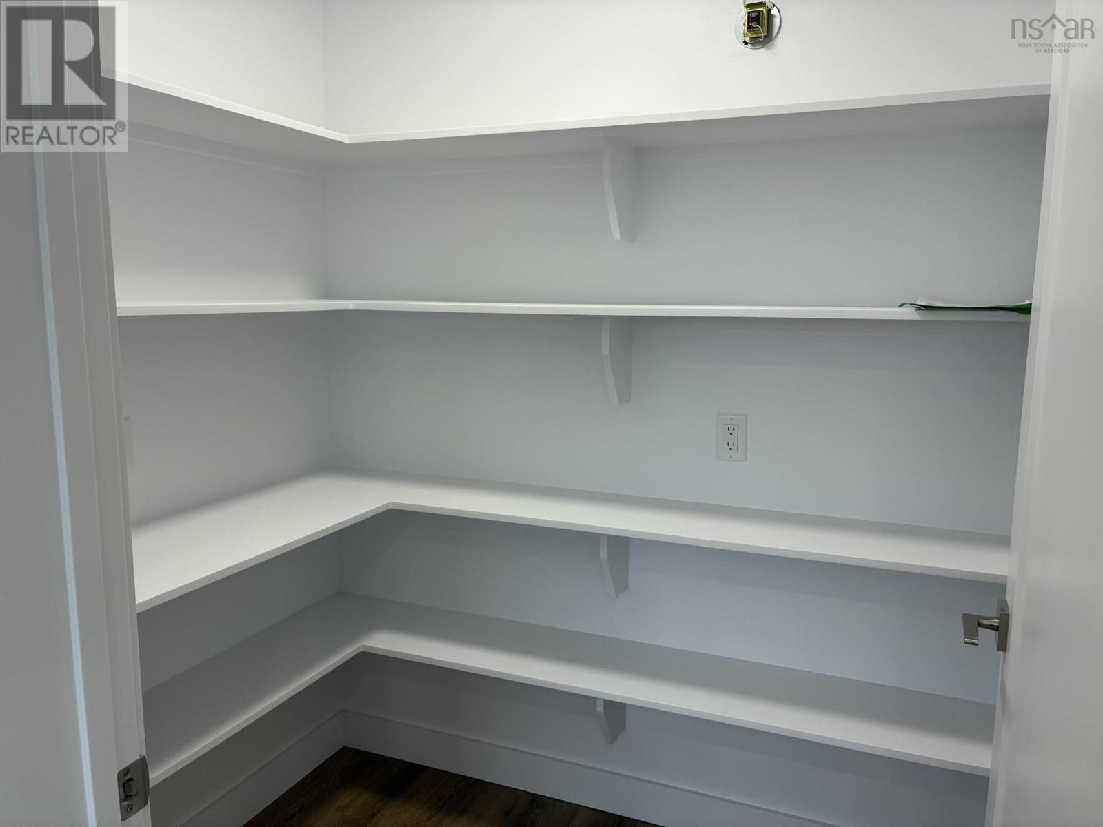 44 BERM STREET - 6