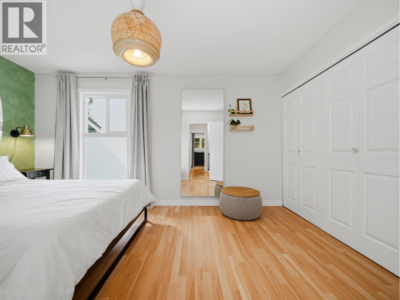 5 300 DECAIRE STREET, Coquitlam