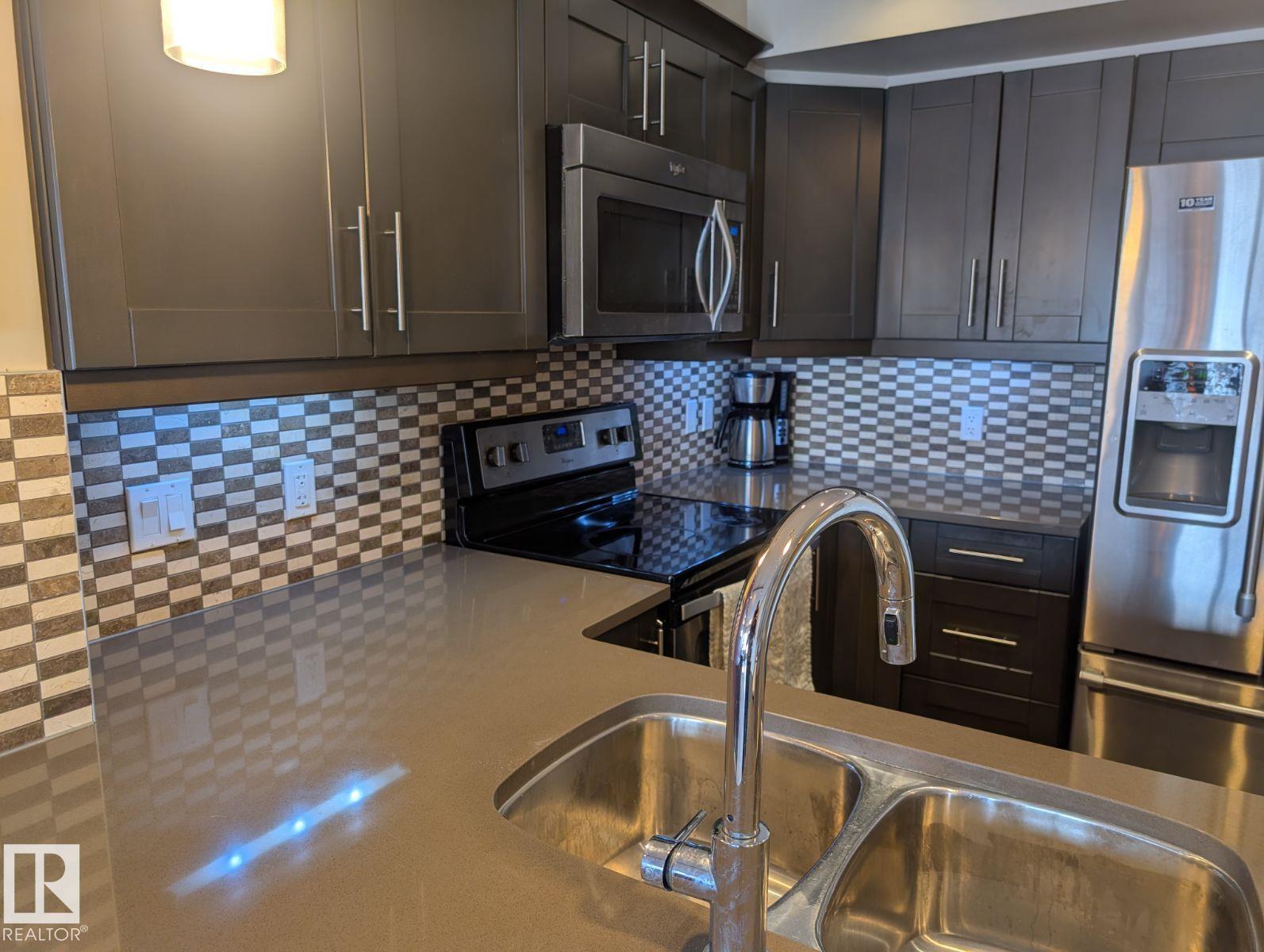 #208 1031 173 ST SW, Edmonton