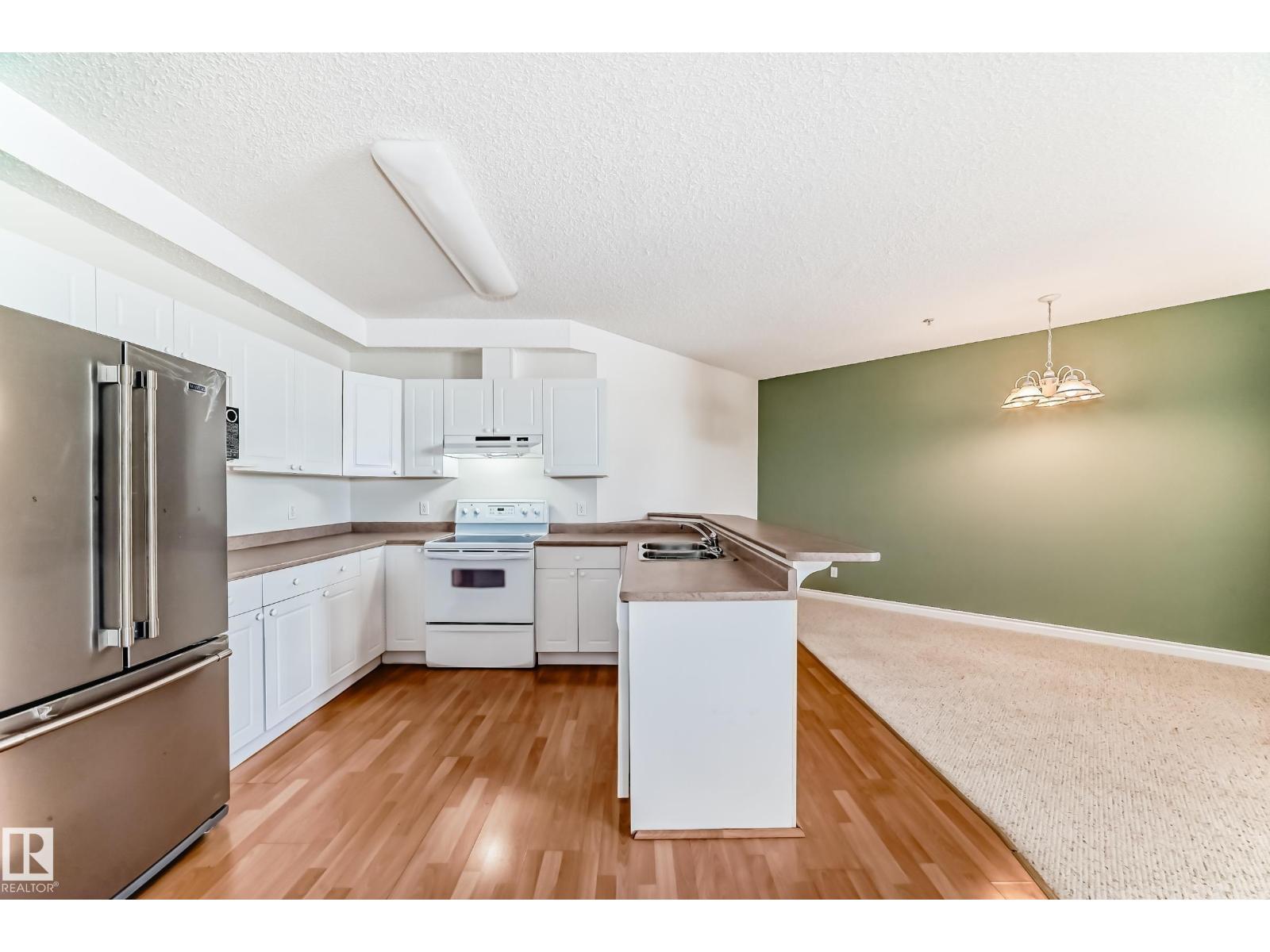 #306 9120 156 ST NW - 9