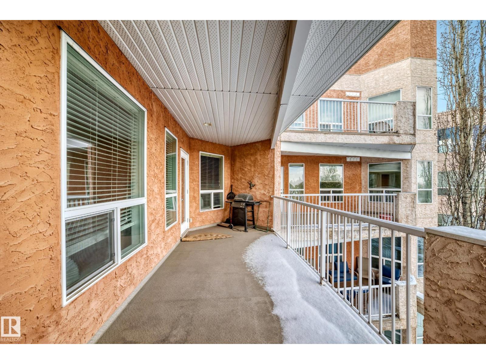 #306 9120 156 ST NW - 19