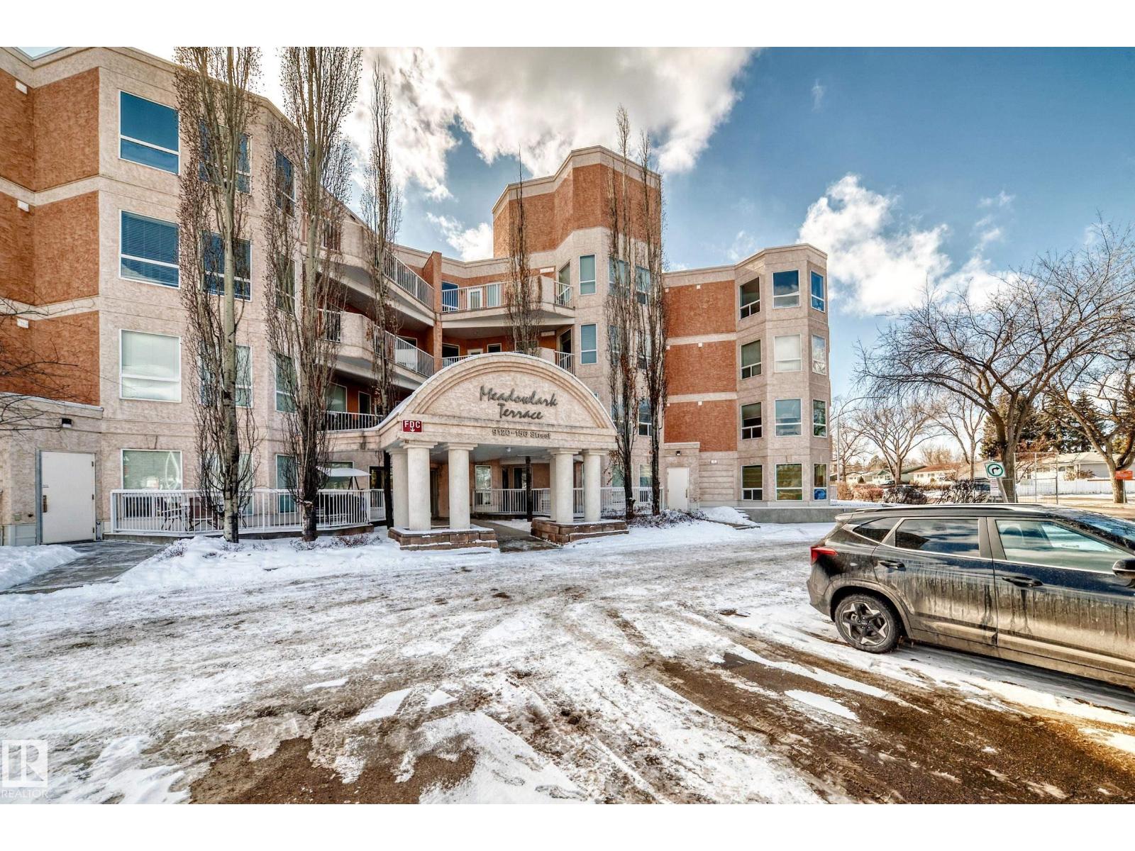 #306 9120 156 ST NW - 55
