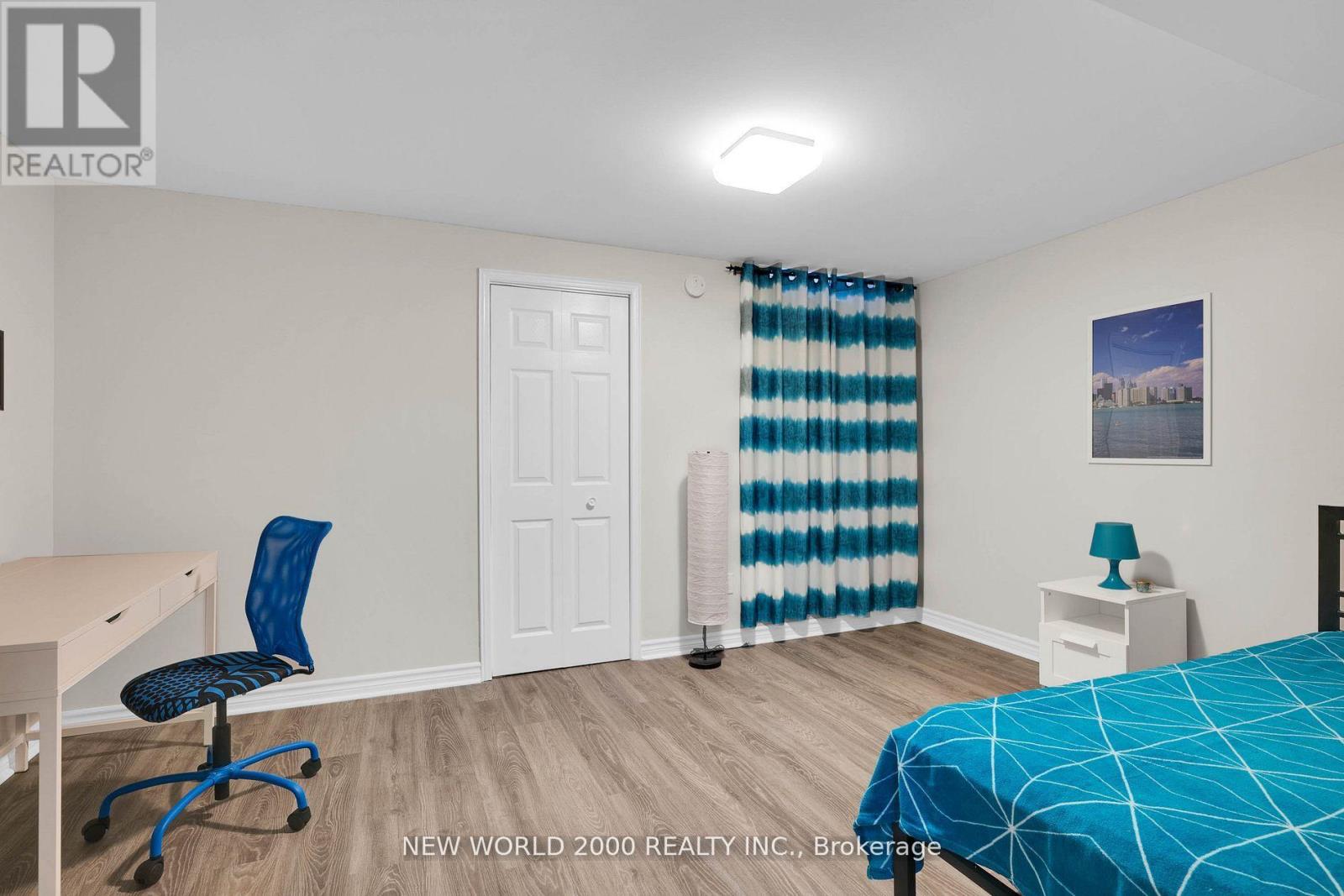 50 LIVINGSTONE STREET W - 29