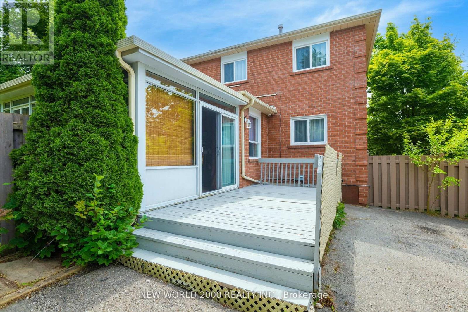50 LIVINGSTONE STREET W - 33