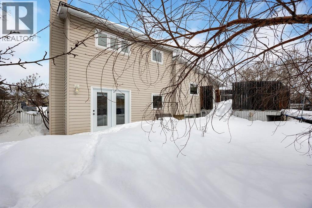 145 Dundas Road, Fort McMurray