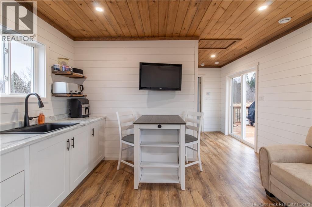 54 GRIFFIN ROAD - 12