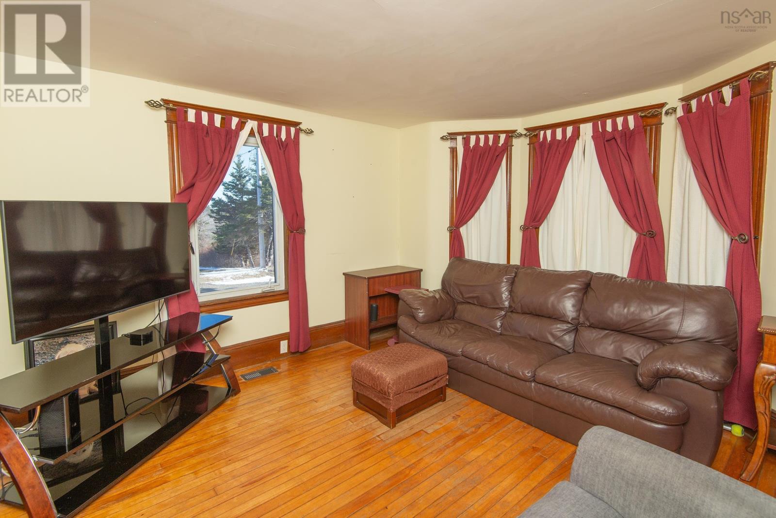 Property 13 of 34 of 91 Townshipline Road