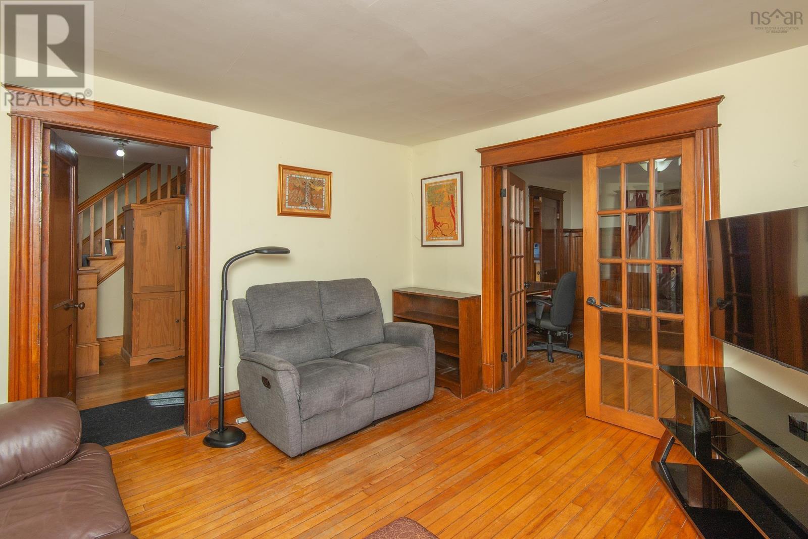 Property 14 of 34 of 91 Townshipline Road