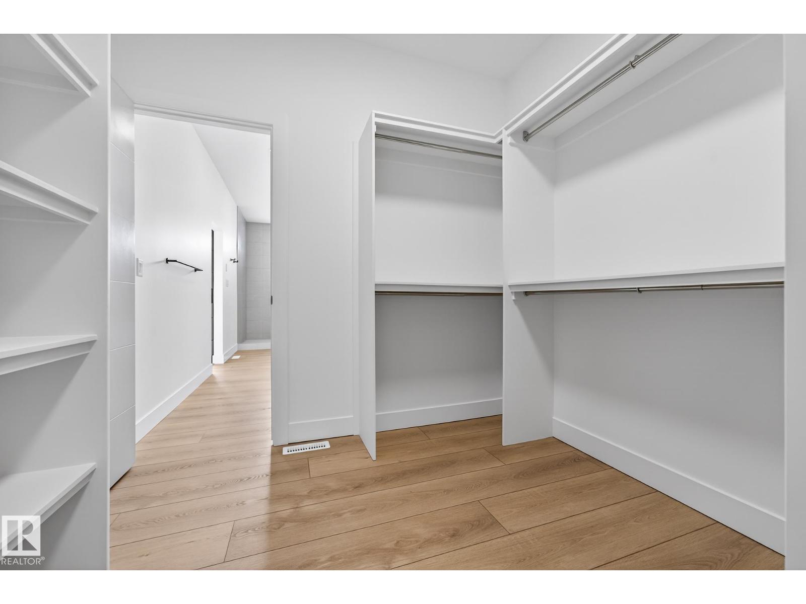 4005 40 Ave, Beaumont