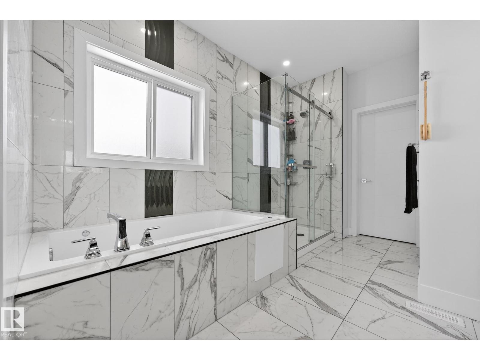 4413 39 ST, Beaumont