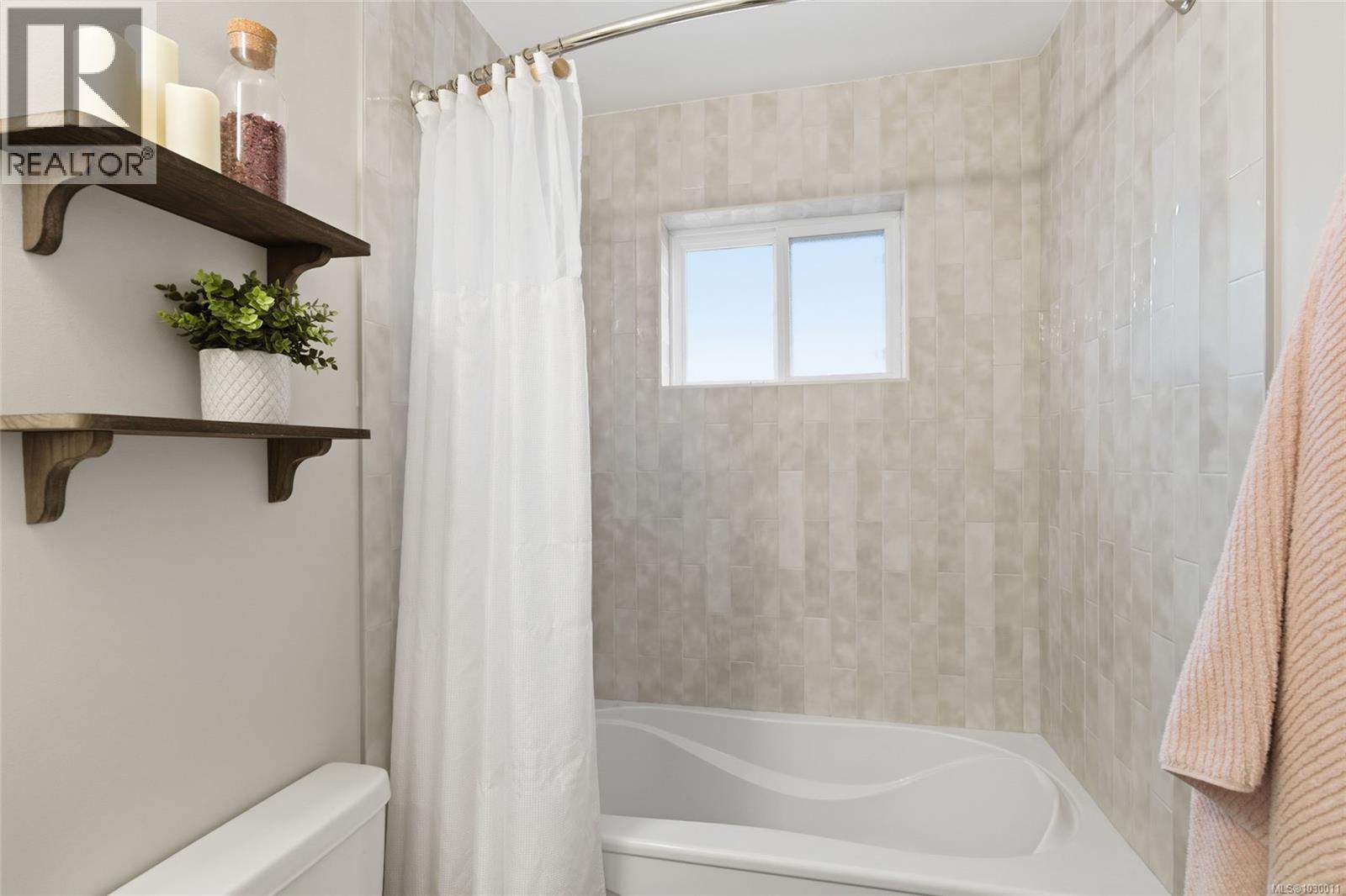 #100 253 Victoria Rd - 23