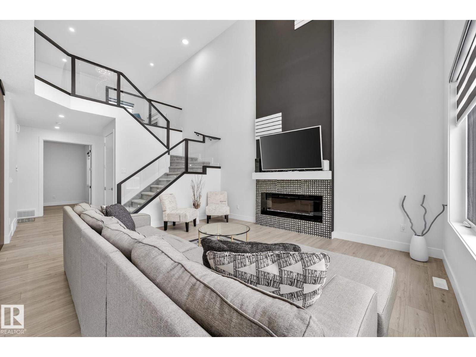 4413 39 ST, Beaumont