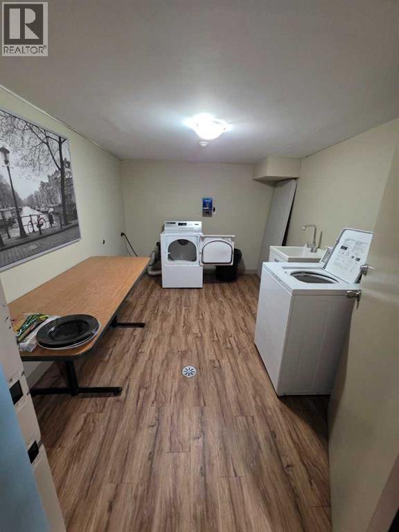 4503 73 STREET NW - 13