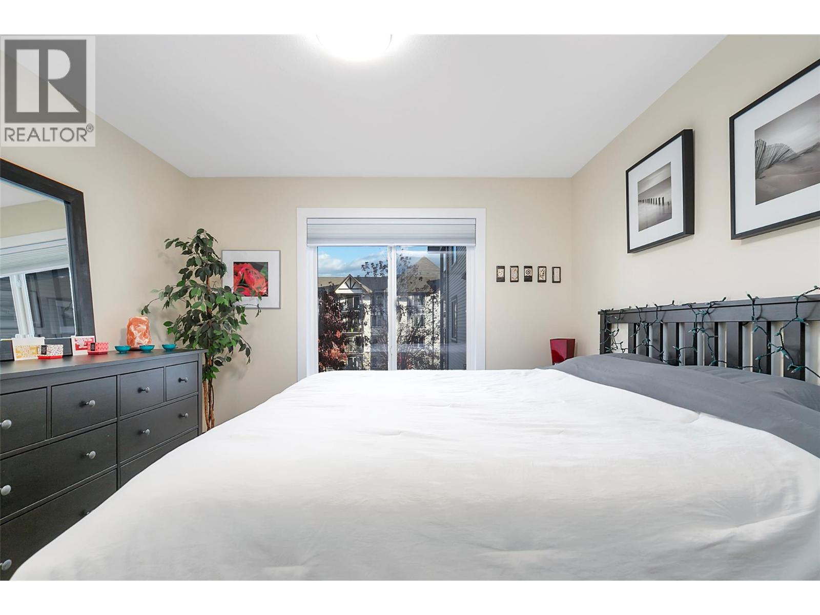 256 Hastings Avenue Unit# 301, Penticton