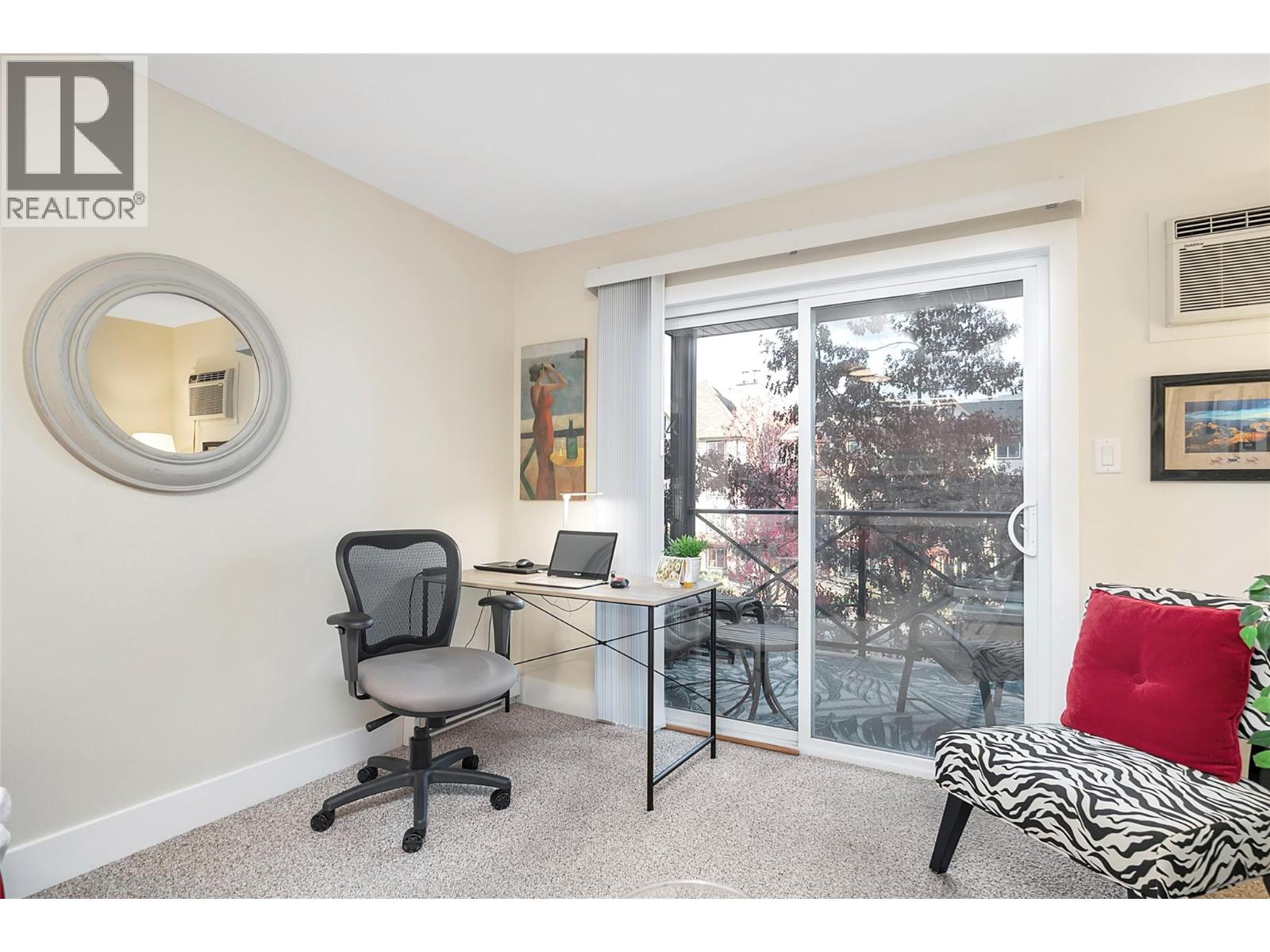 256 Hastings Avenue Unit# 301, Penticton