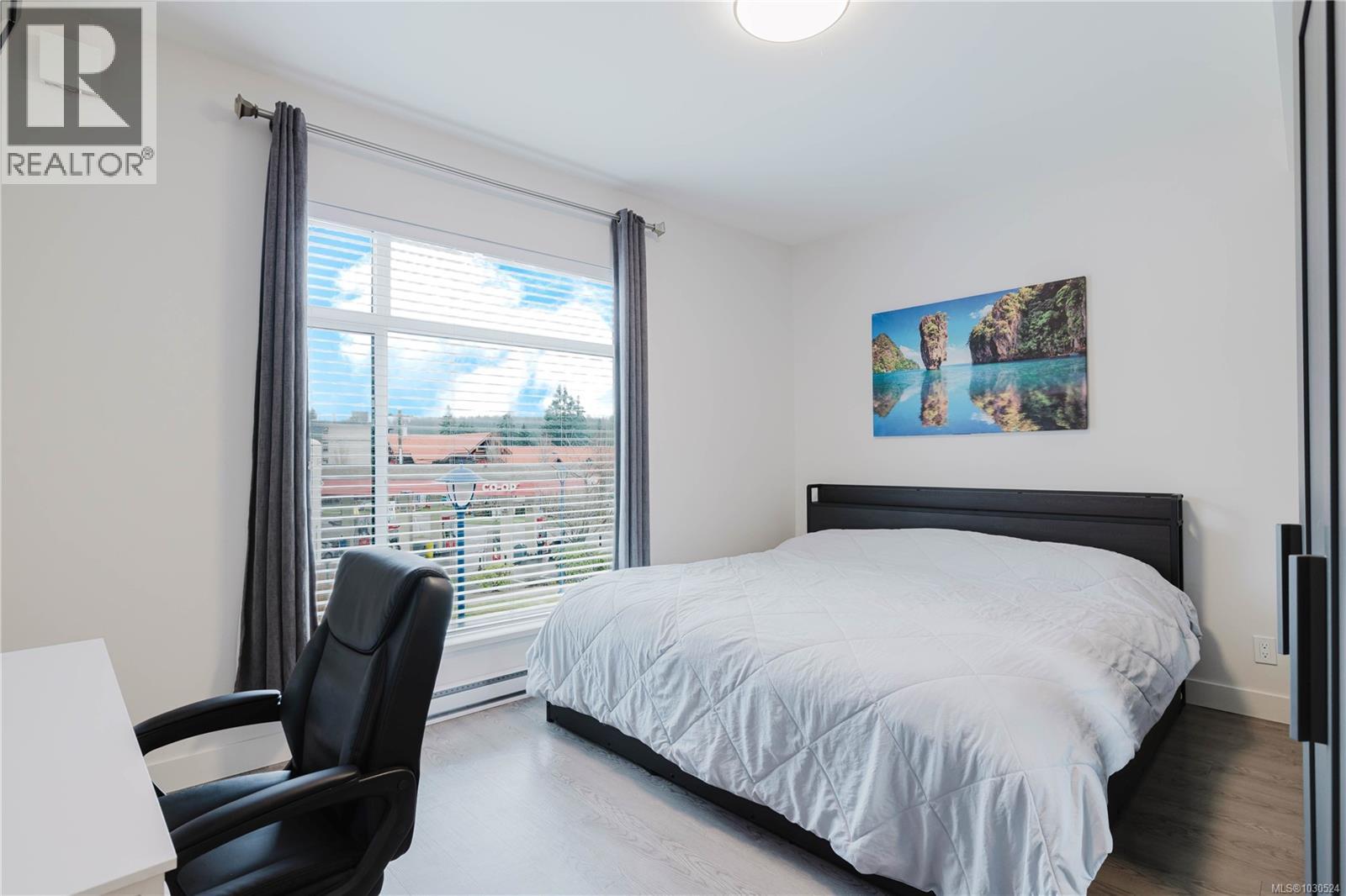 #202 707 TREANOR AVE - 10