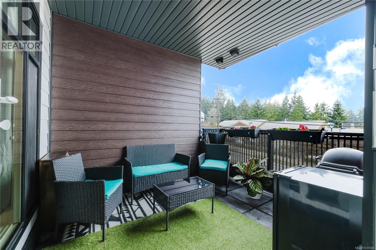 #202 707 TREANOR AVE - 16