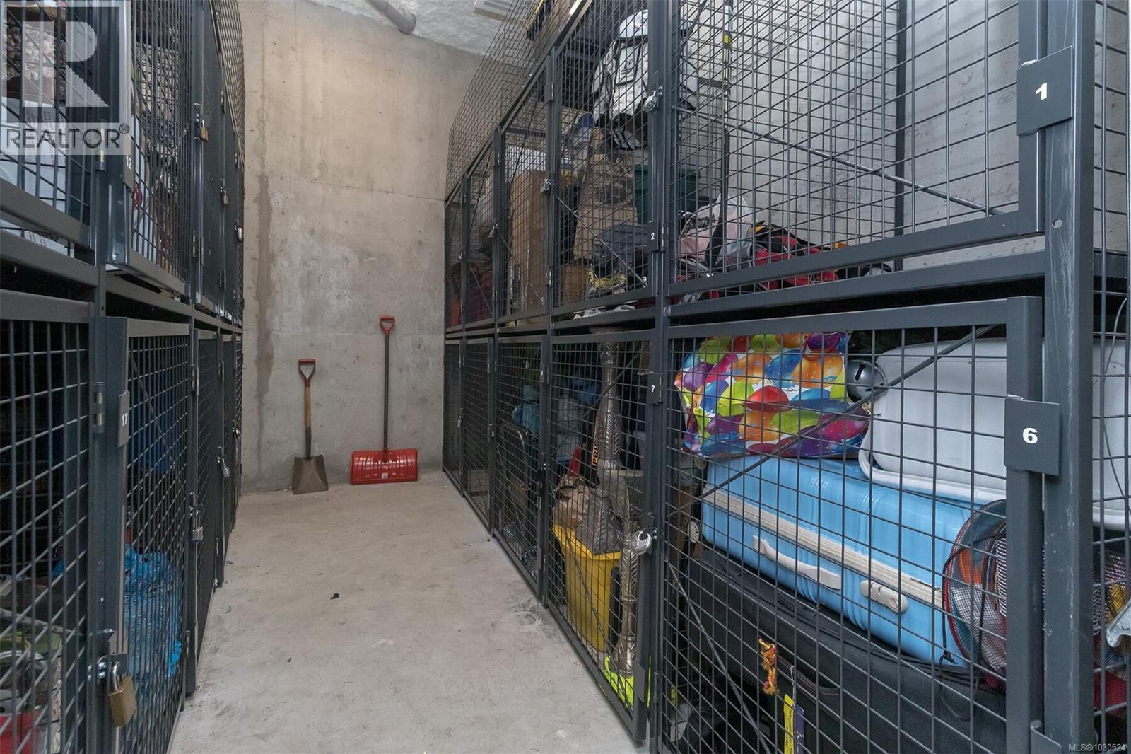 #202 707 TREANOR AVE - 17