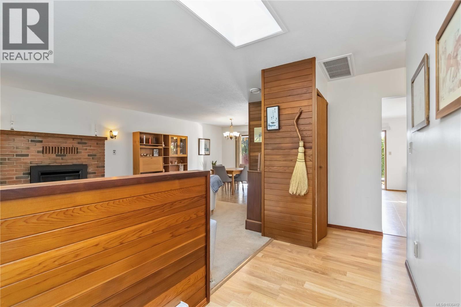  711 Miller Avenue, Saanich