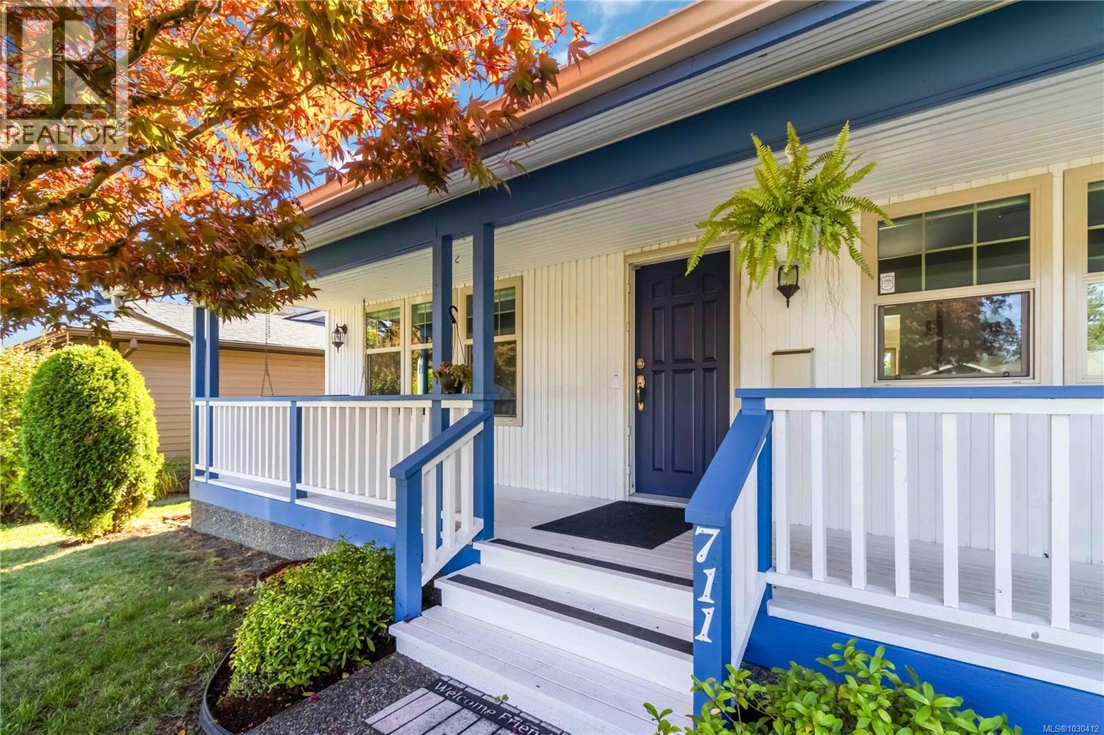  711 Miller Avenue, Saanich