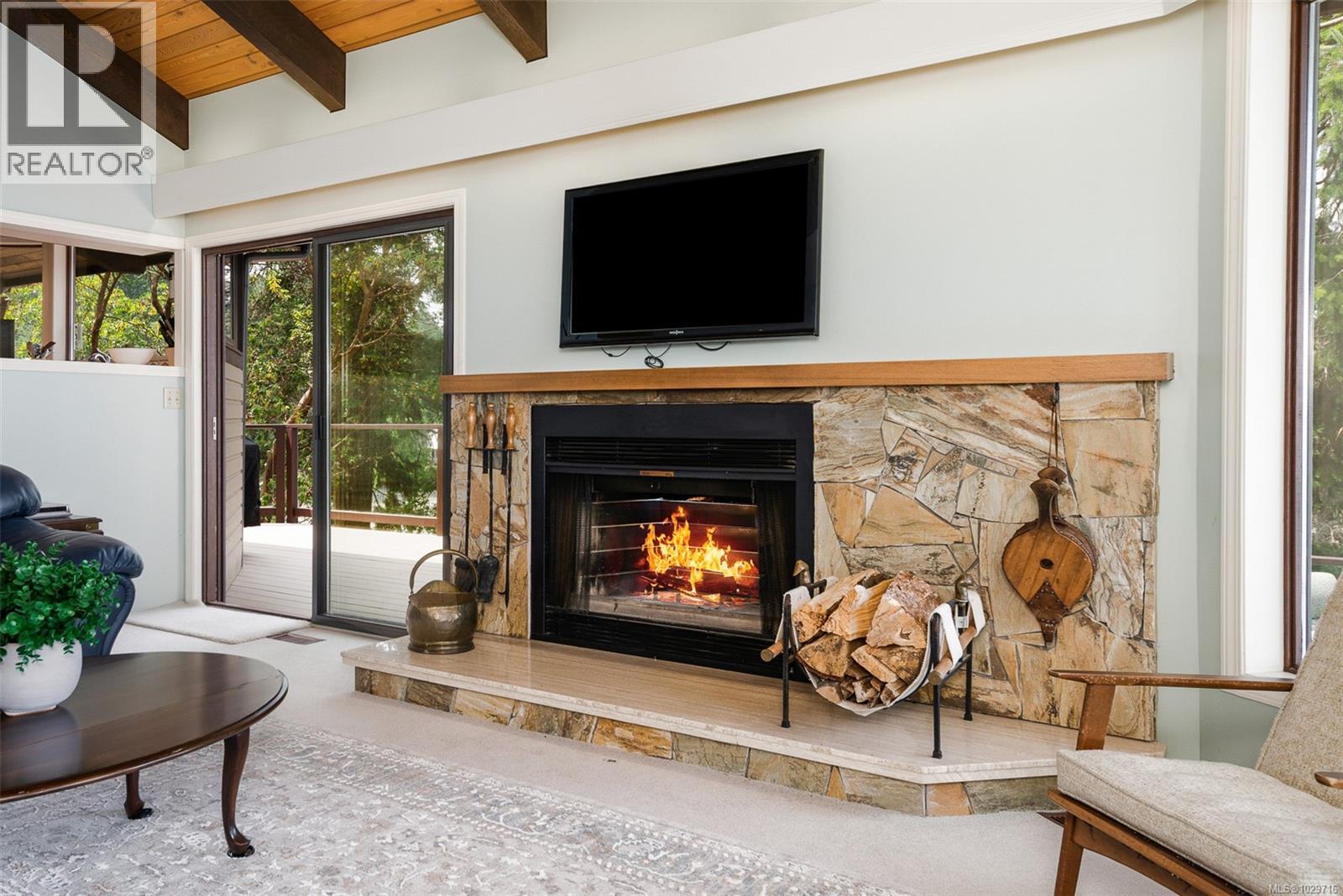 1 835 Sturdies Bay Road, Galiano Island