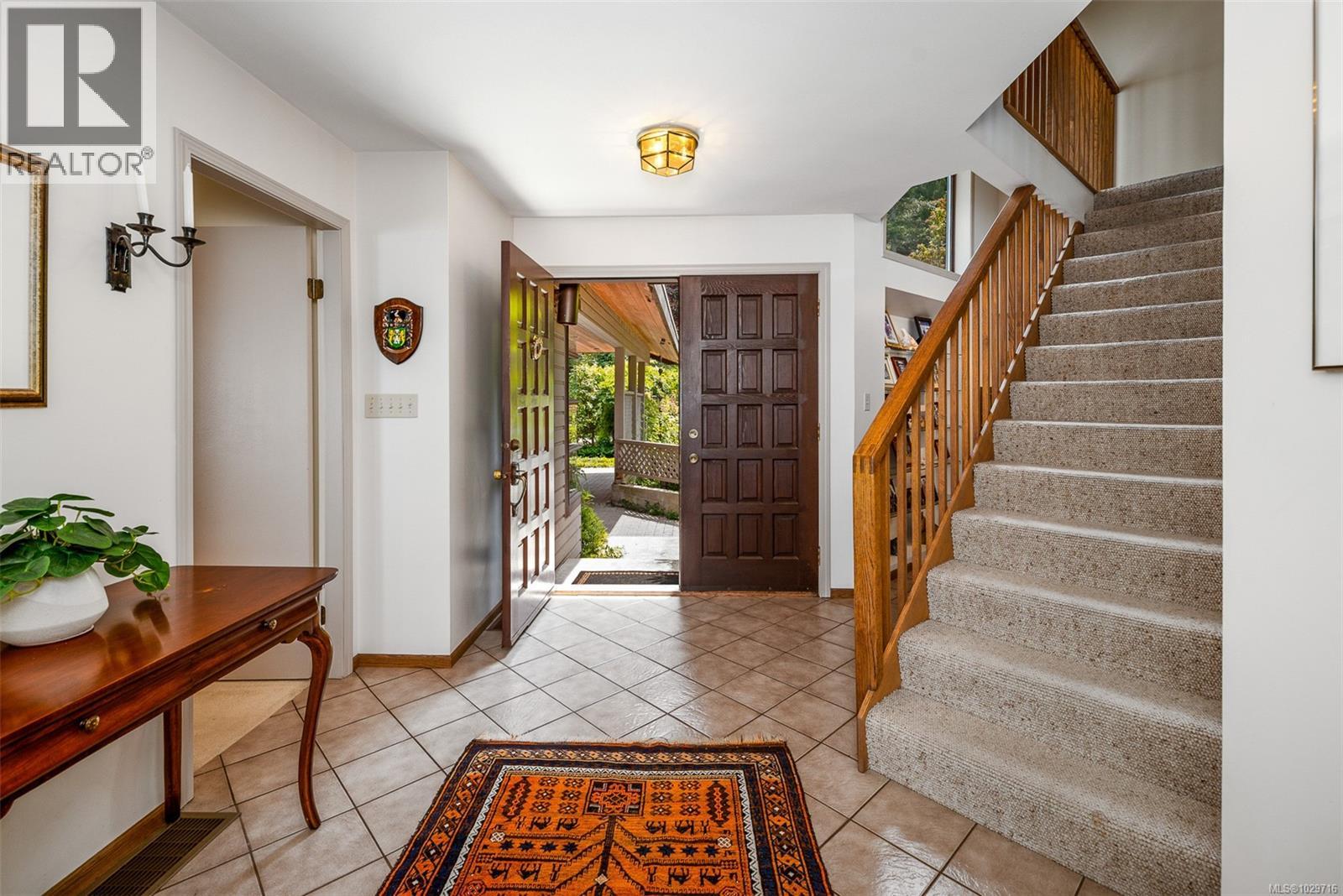 1 835 Sturdies Bay Road, Galiano Island