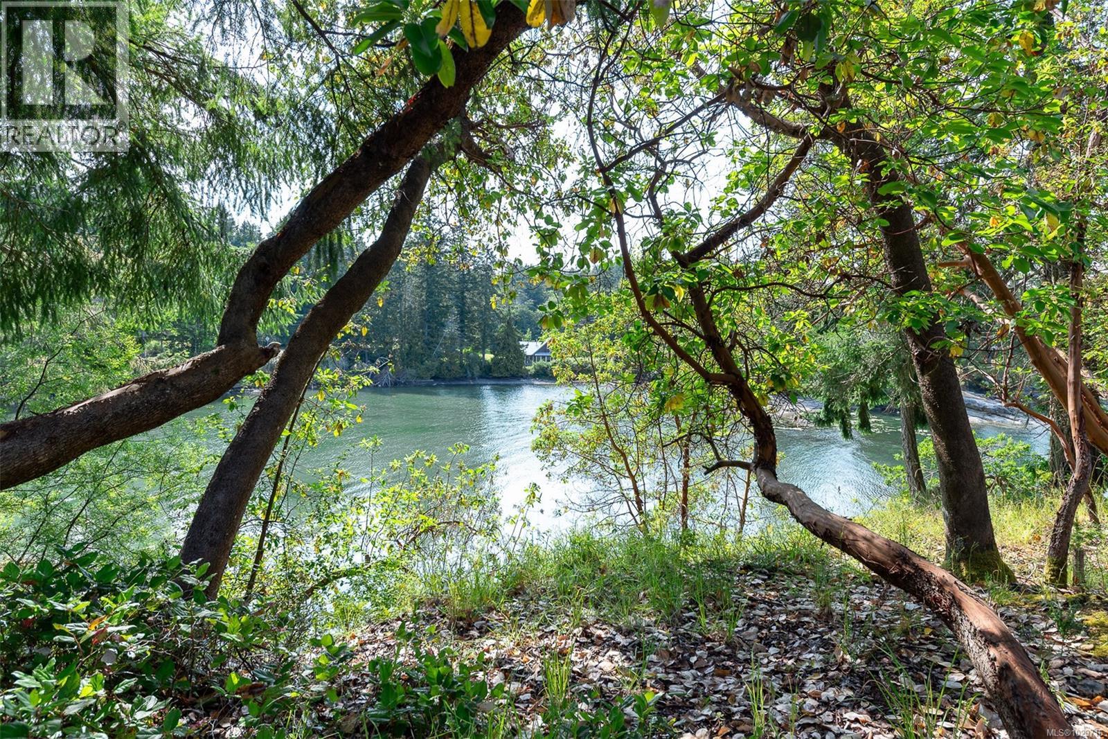 1 835 Sturdies Bay Road, Galiano Island