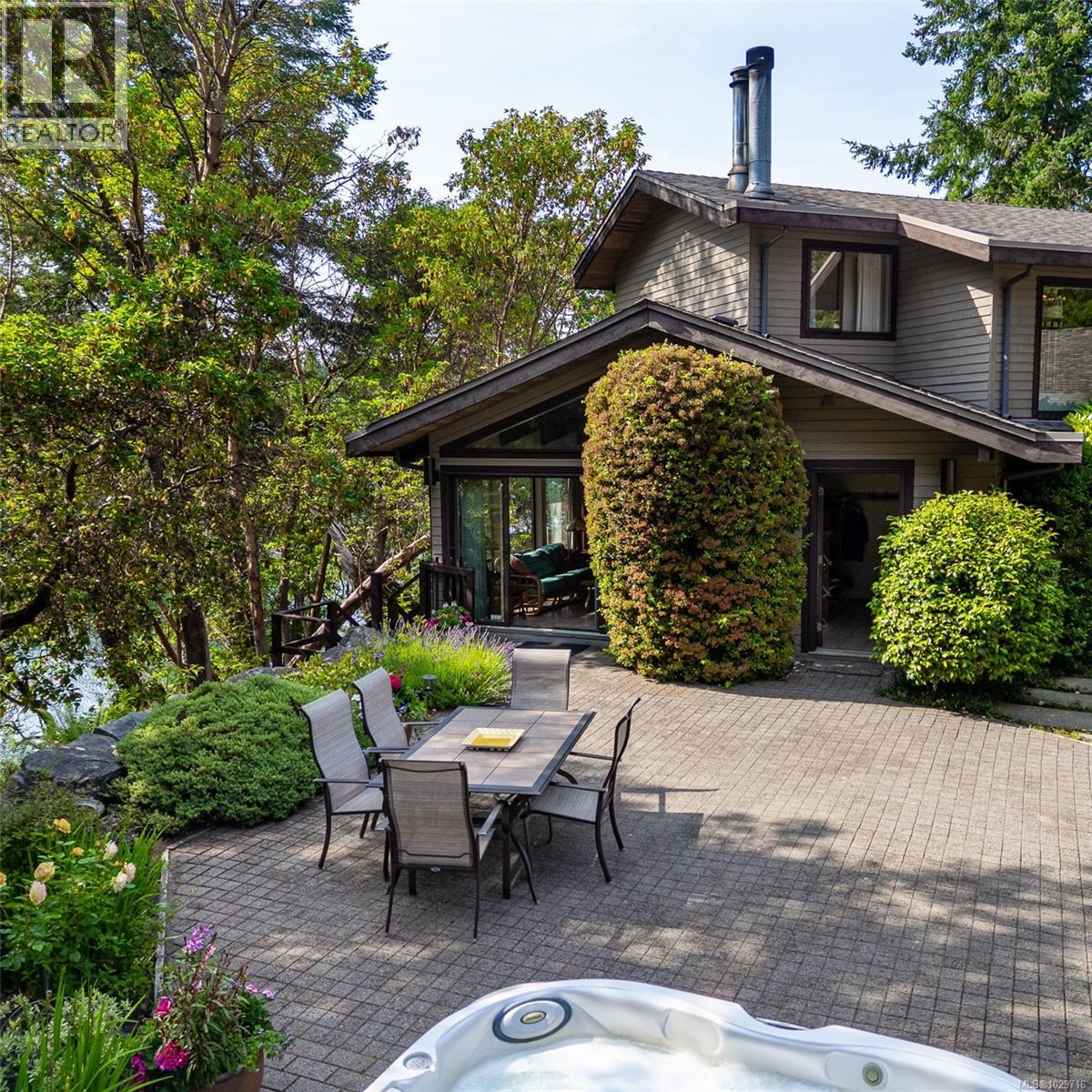 1 835 Sturdies Bay Road, Galiano Island