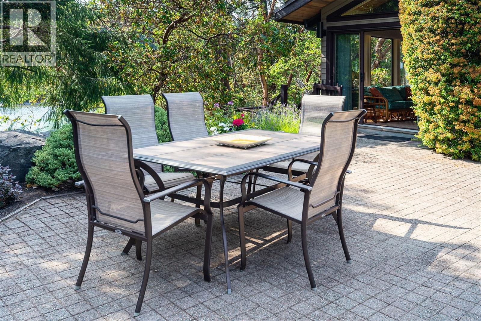 1 835 Sturdies Bay Road, Galiano Island