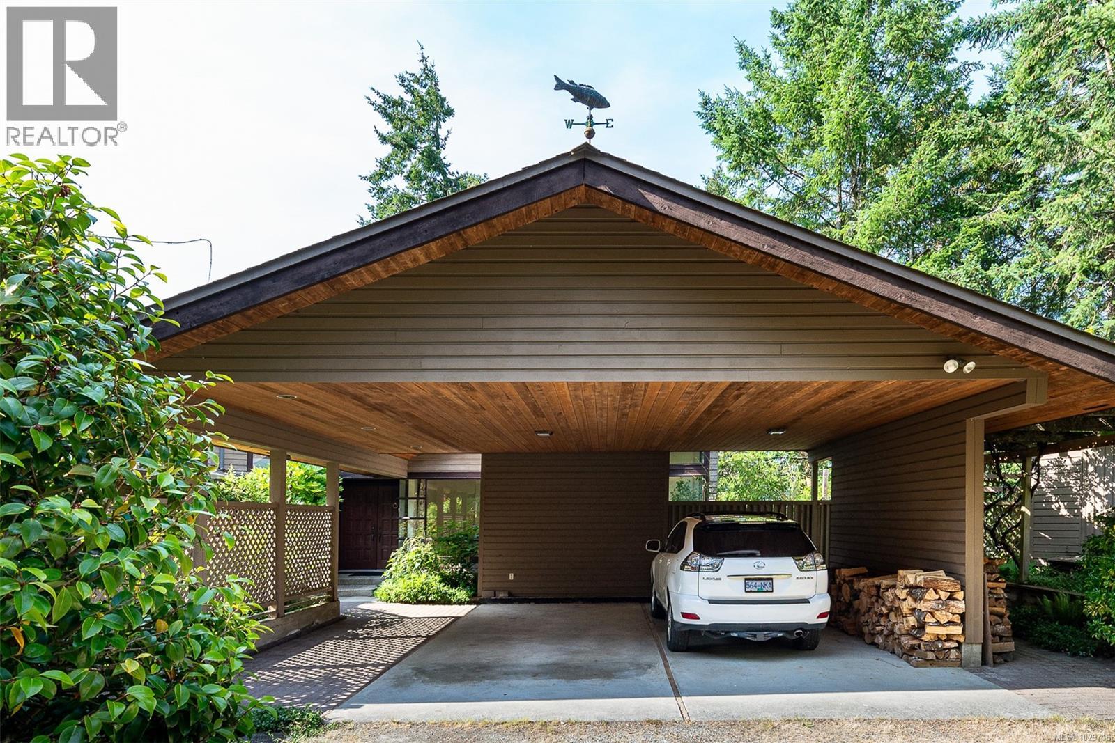 1 835 Sturdies Bay Road, Galiano Island