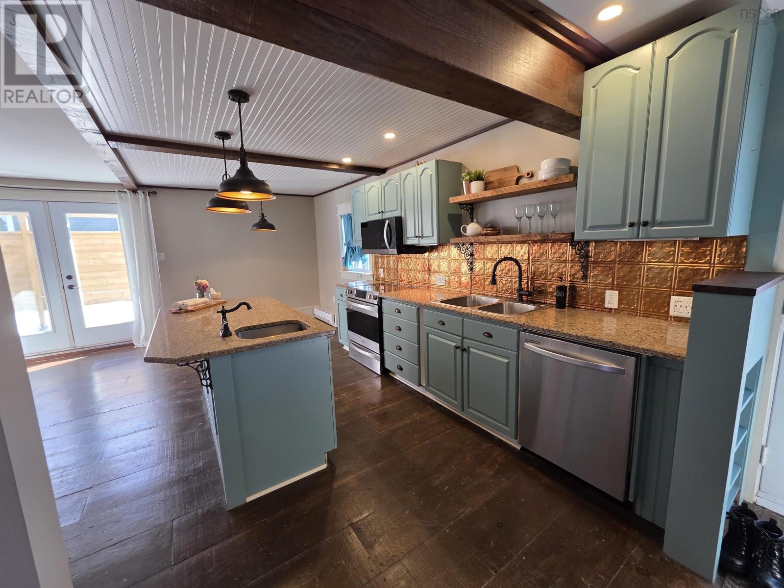 123 MOUNT EDWARD ROAD - 4