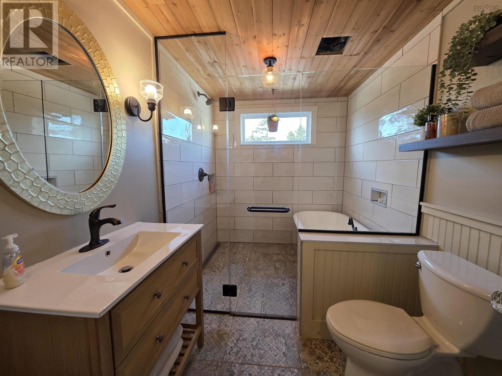 123 MOUNT EDWARD ROAD - 10