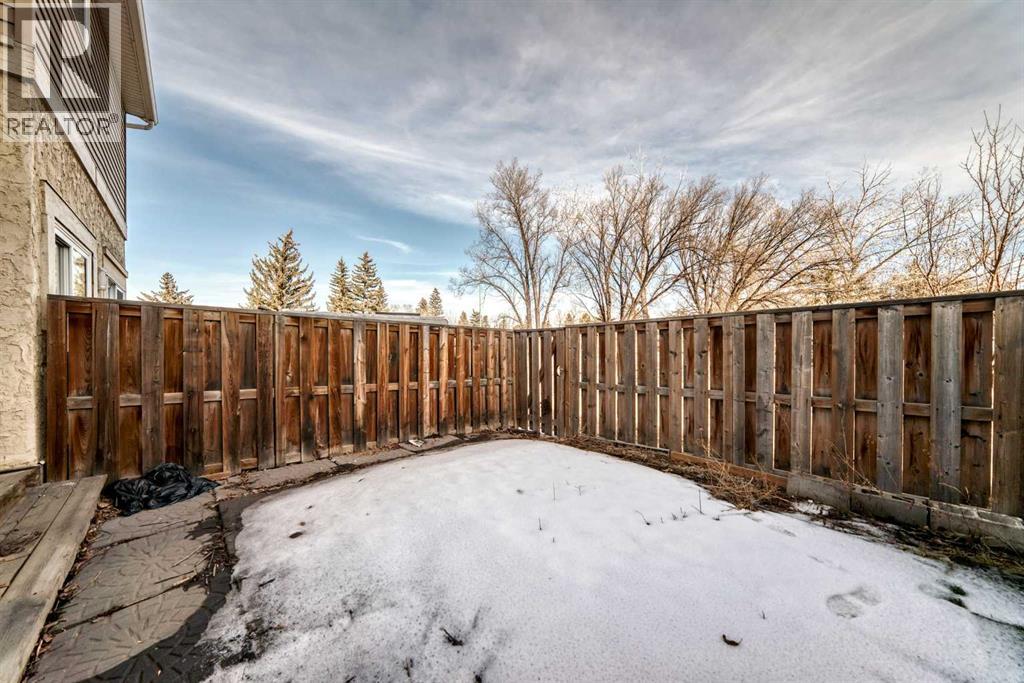 Single Family House for Sale in    Avenue SE Penbrooke Meadows Calgary 