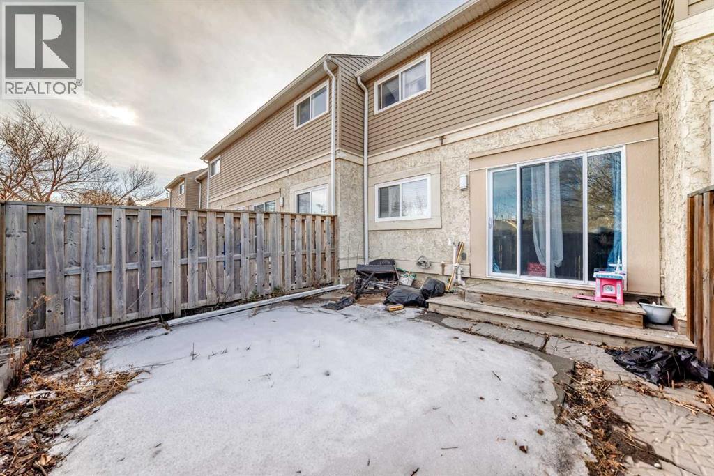 Single Family House for Sale in    Avenue SE Penbrooke Meadows Calgary 