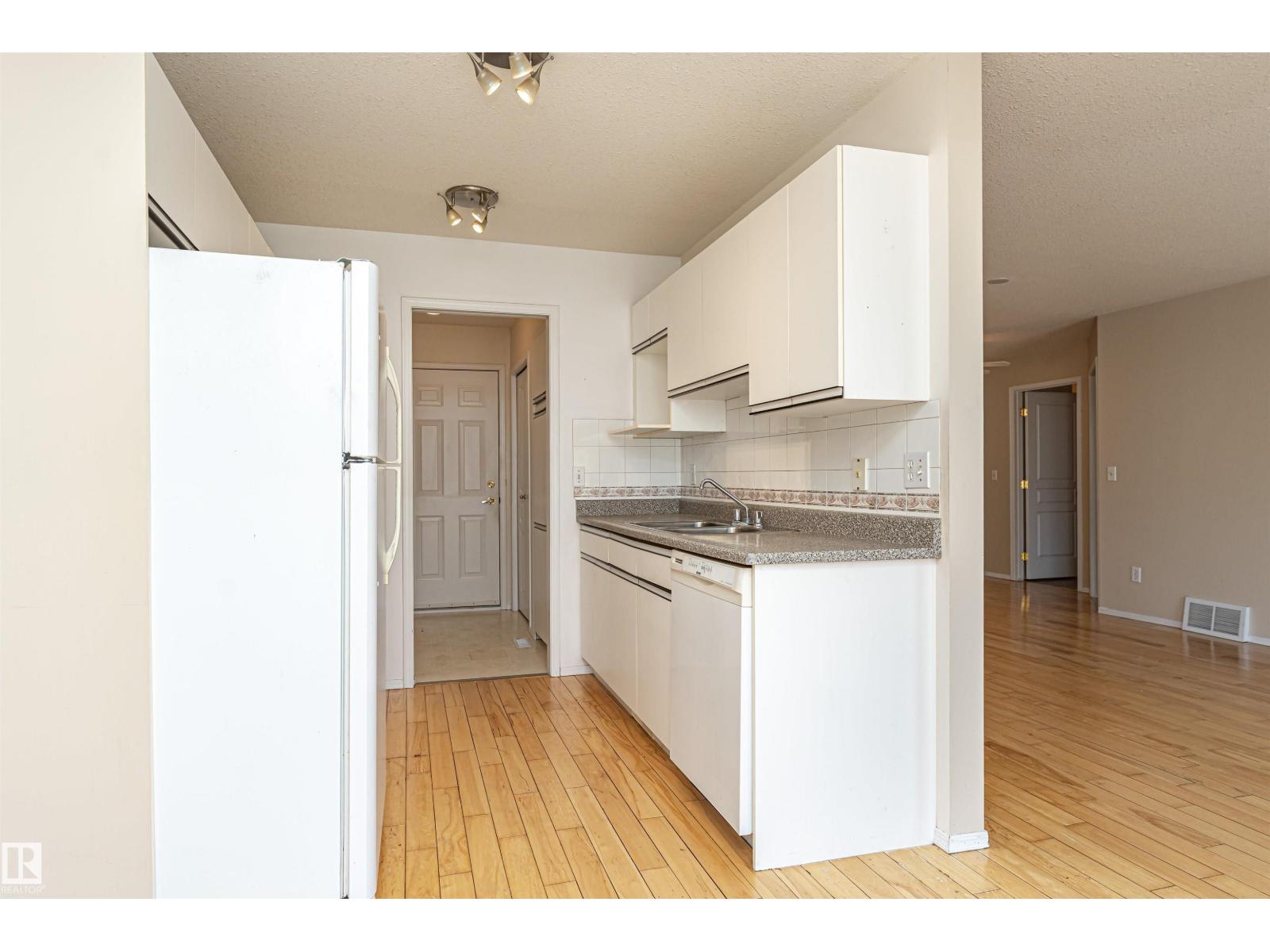 ##66 13320 124 ST NW, Edmonton
