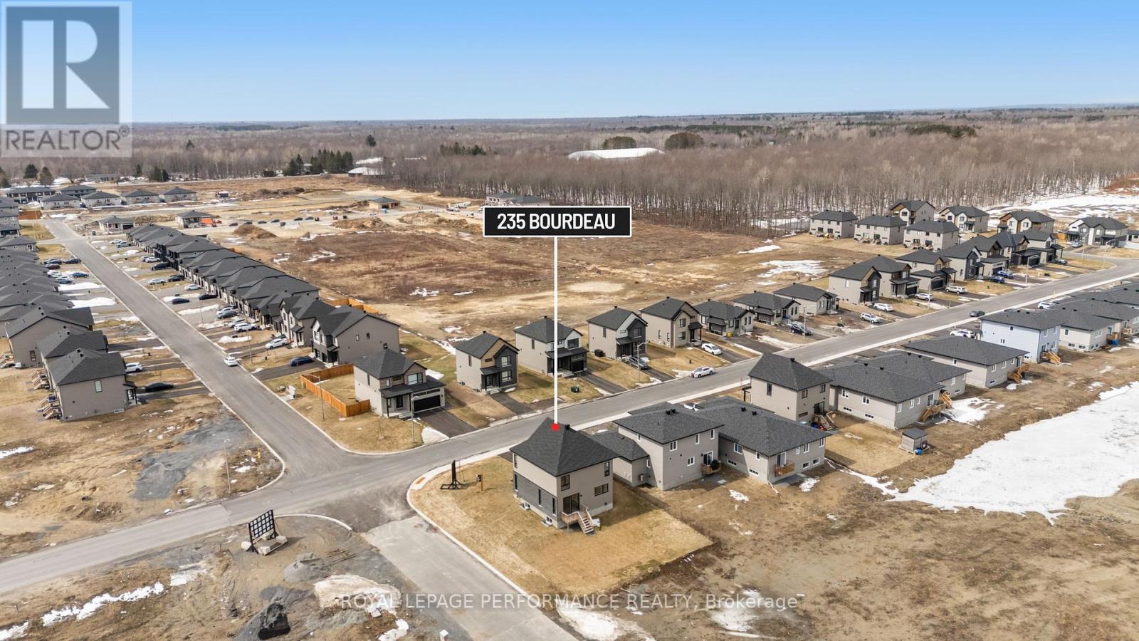 235 BOURDEAU BOULEVARD - 6