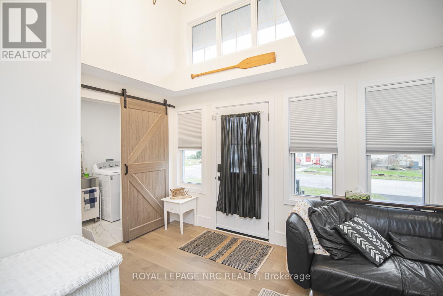 385 WESTWOOD AVENUE - 12