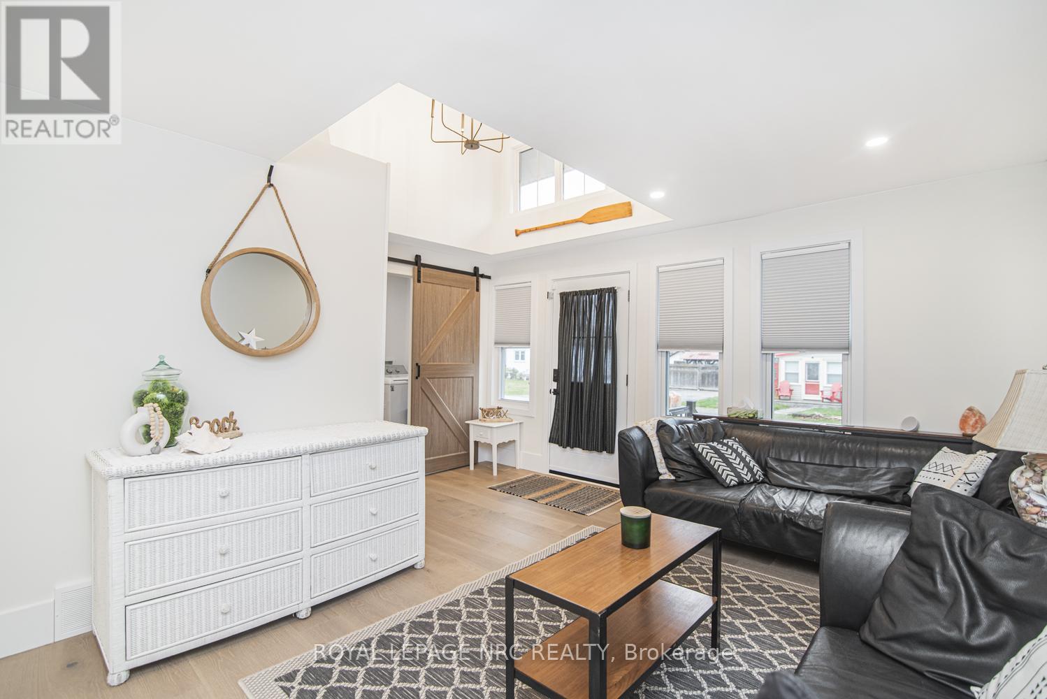 385 WESTWOOD AVENUE - 14