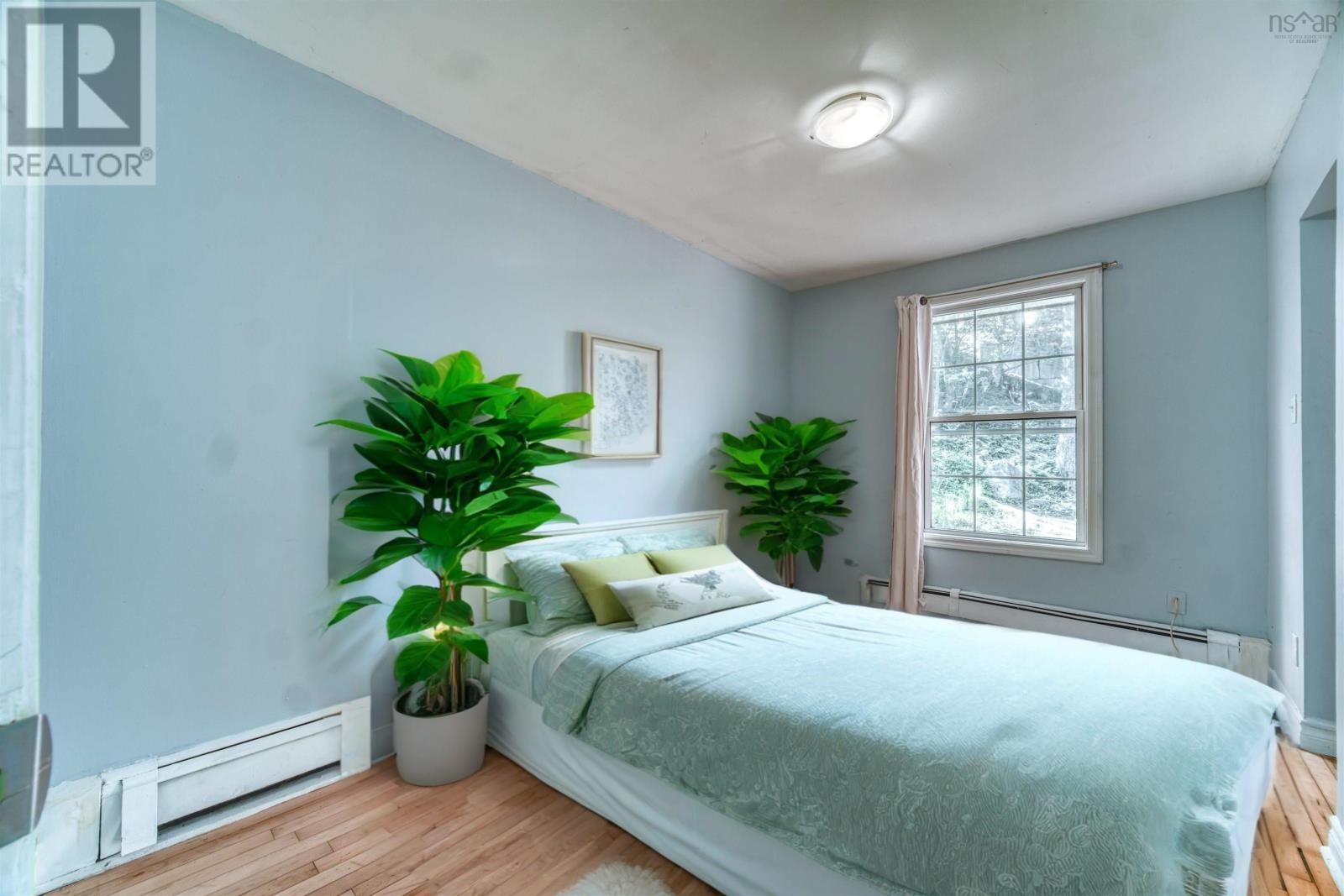 Property 27 of 49 of 20-22 Coronet Avenue