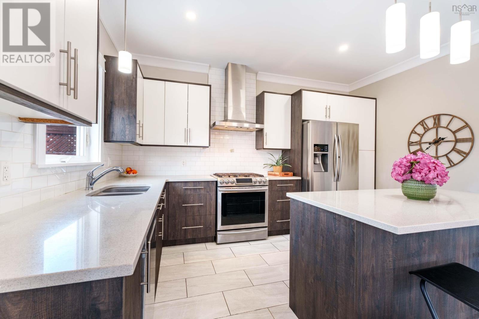 14 CARRIE BEST COURT - 10