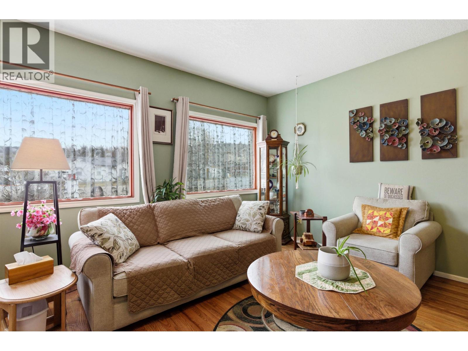 2013 N THIRD AVENUE - 10