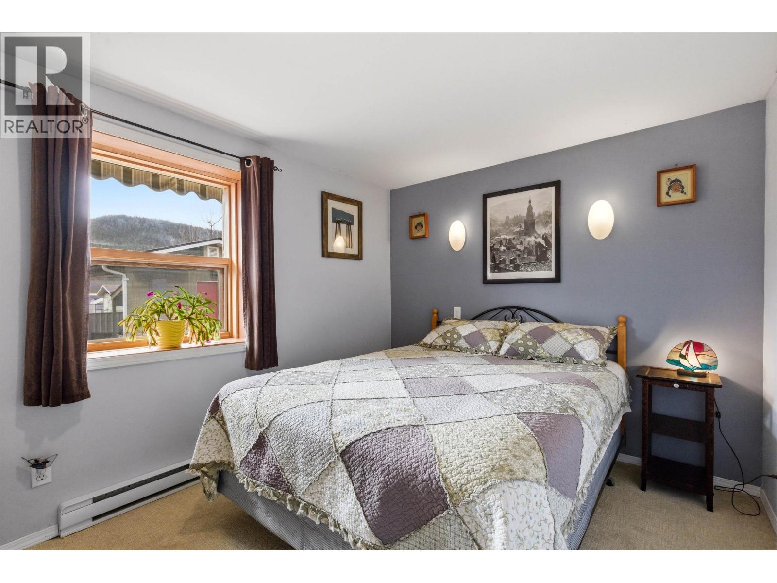 2013 N THIRD AVENUE - 18