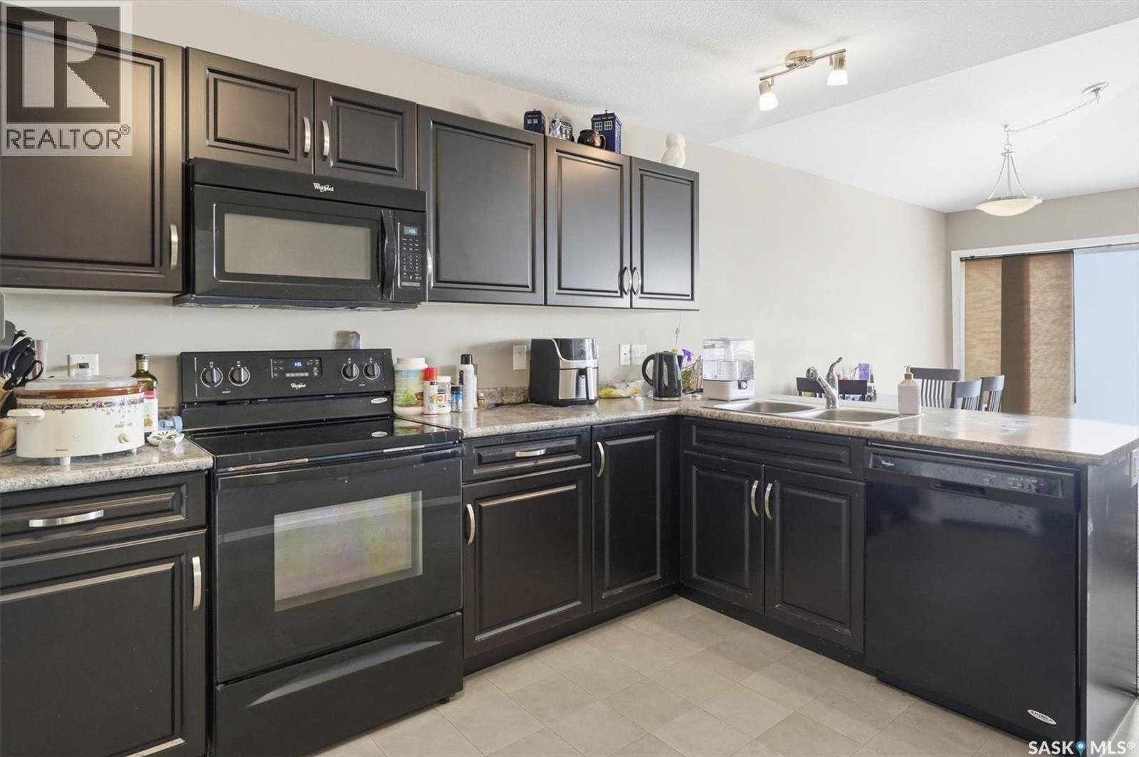 #222 100 CHAPARRAL BOULEVARD - 10