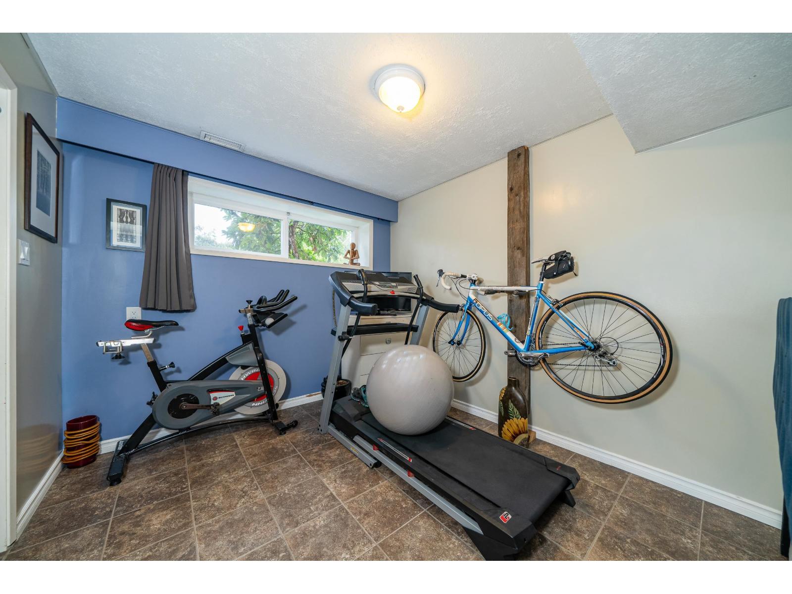 11129 FULLER Crescent North North, Delta