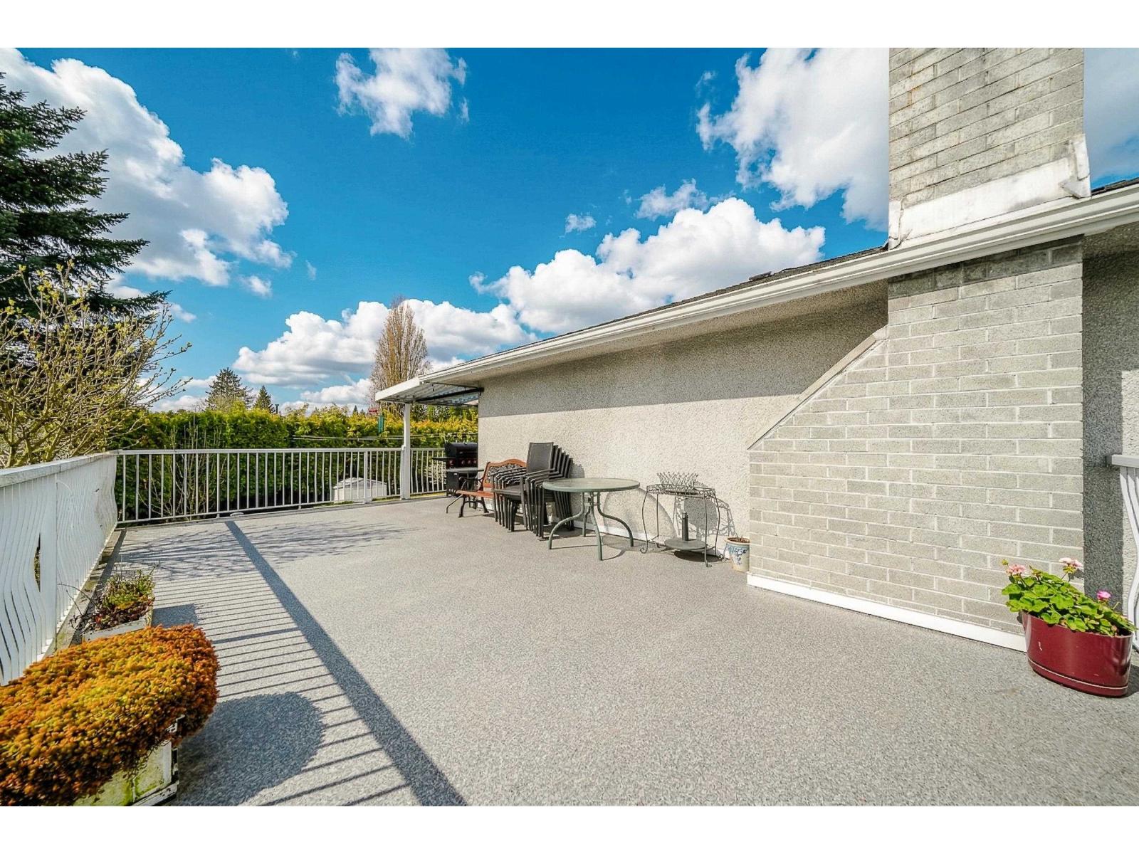 11129 FULLER Crescent North North, Delta