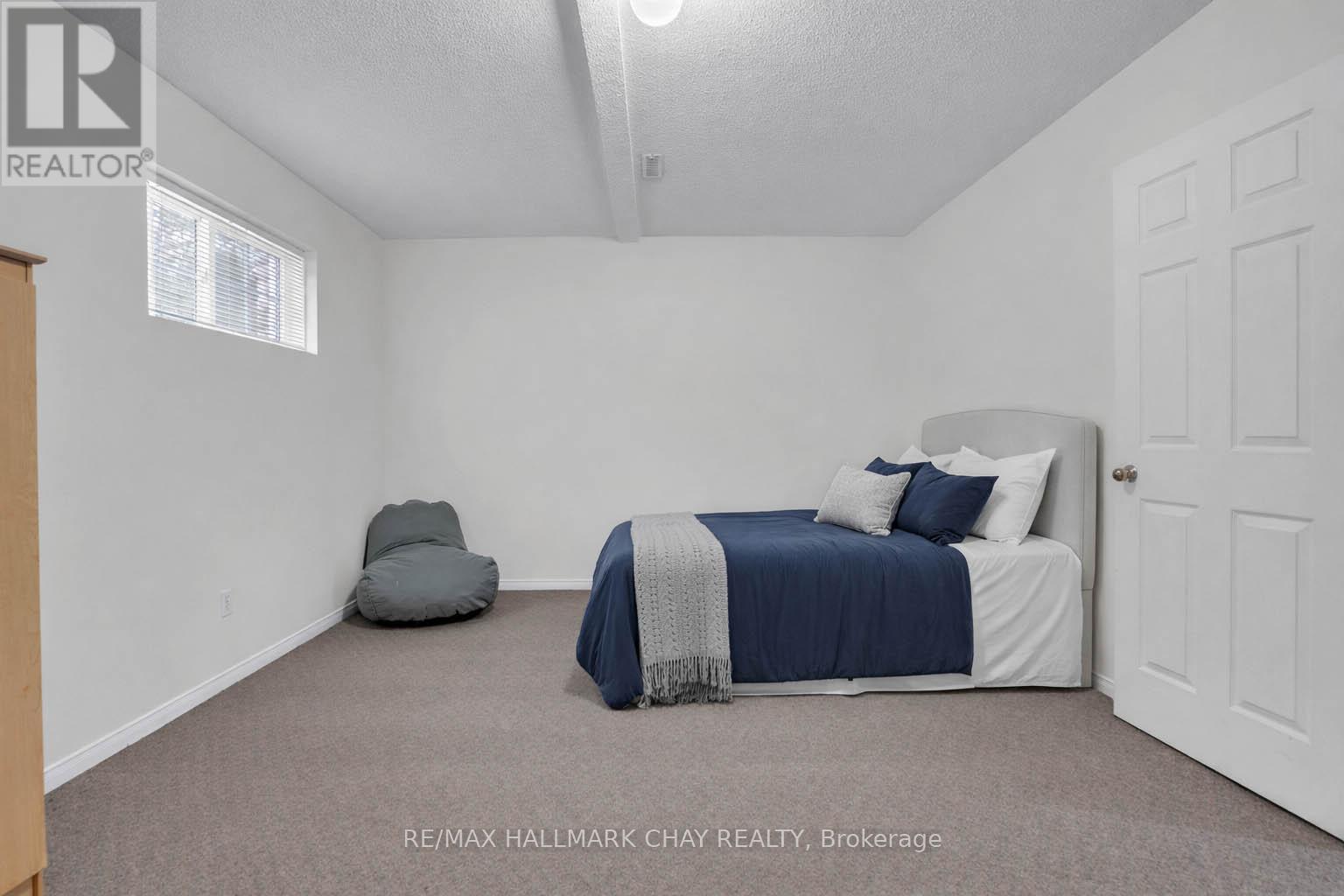 1667 TINY BEACHES ROAD S - 32
