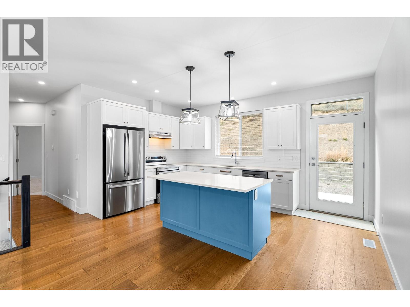 2069 SADDLEBACK Drive, Kamloops